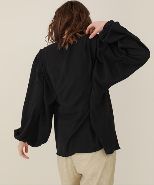 sakishimatokyo（サキシマトーキョー）の「【ZOZO限定】サキシマamp「クルーネックノボリューム袖ブラウス／シアーブラウス」（シャツ/ブラウス・レディース・アイボリー/ラベンダー/ブラック/グリーン系その他・FREE）」の7枚目の写真