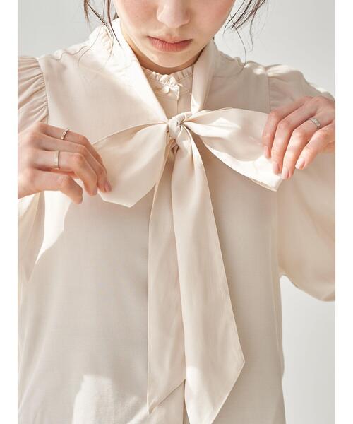 earth music&ecology(アースミュージックアンドエコロジー)の「2wayクラシックボウタイブラウス *(シャツ/ブラウス・レディース・アイボリー/イエロー/ライトピンク・FREE)」の15枚目の写真