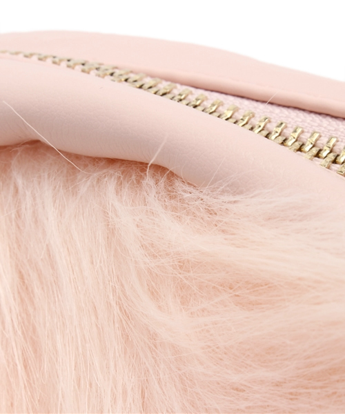 goocy（グーシー）の「フェイクファーまるポシェット（ショルダーバッグ・レディース・ピンク/アイボリー/ブラック・FREE）」の10枚目の写真