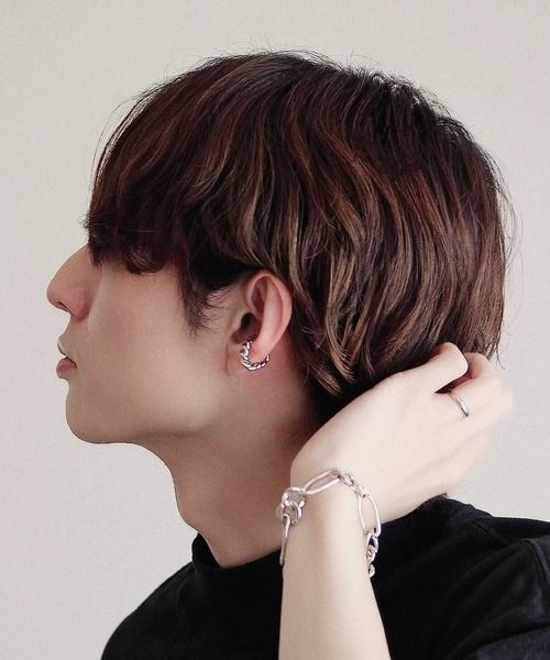 y/m by sawa(イムバイサワ)の「SAWA×y/mチェーンロングイヤカフセット(イヤーカフ・メンズ・シルバー/ゴールド・FREE)」の5枚目の写真