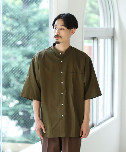 BEAMS（ビームス）の「BEAMS / バンドカラー イージー 5分袖 シャツ（シャツ/ブラウス・メンズ・ベージュ/ネイビー/オリーブ・MEDIUM/X-LARGE/SMALL/LARGE）」の4枚目の写真