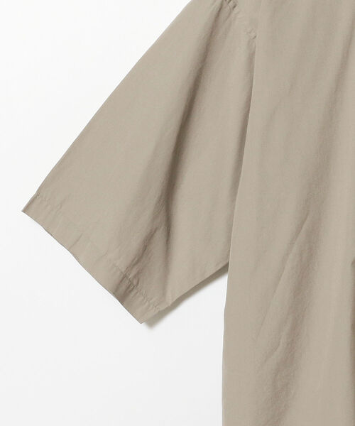 BEAMS（ビームス）の「BEAMS / バンドカラー イージー 5分袖 シャツ（シャツ/ブラウス・メンズ・ベージュ/ネイビー/オリーブ・MEDIUM/X-LARGE/SMALL/LARGE）」の12枚目の写真