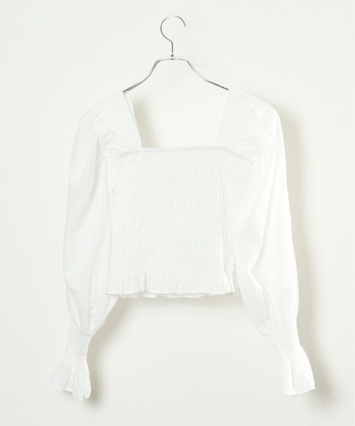 SHEER flow(シアーフロウ)の「【インフルエンサー Lizプロデュースアイテム】シャーリングブラウス(シャツ/ブラウス・レディース・ブラック/ホワイト・FREE)」の15枚目の写真