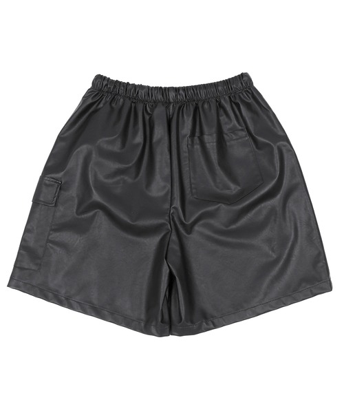 Figments(フィグメンツ)の「合皮ショートパンツ(その他パンツ・レディース・ホワイト/ブラック・SMALL/MEDIUM)」の3枚目の写真