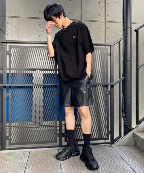 Figments(フィグメンツ)の「合皮ショートパンツ(その他パンツ・レディース・ホワイト/ブラック・SMALL/MEDIUM)」の15枚目の写真
