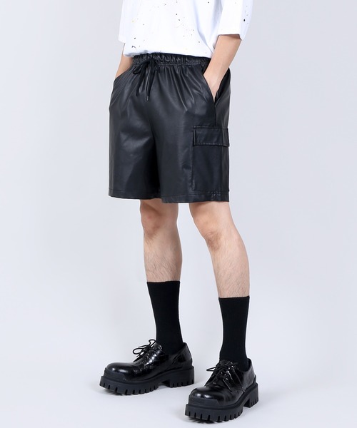 Figments(フィグメンツ)の「合皮ショートパンツ(その他パンツ・レディース・ホワイト/ブラック・SMALL/MEDIUM)」の22枚目の写真