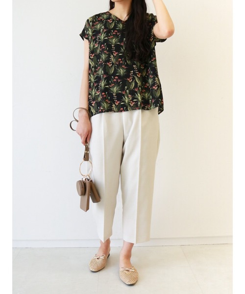 Te chichi TERRASSE(テチチテラス)の「麻調テーパードパンツ(その他パンツ・レディース・オフホワイト/グレー/ブラック・フリ-)」の9枚目の写真