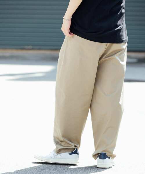 ITEMS URBANRESEARCH（アイテムズ アーバンリサーチ）の「2タック ワイドパンツ（その他パンツ・メンズ・ブラック/ダークグレー/グレー/ベージュ・MEDIUM/SMALL/LARGE）」の14枚目の写真