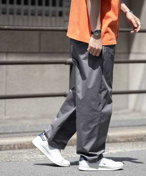 ITEMS URBANRESEARCH（アイテムズ アーバンリサーチ）の「2タック ワイドパンツ（その他パンツ・メンズ・ブラック/ダークグレー/グレー/ベージュ・MEDIUM/SMALL/LARGE）」の22枚目の写真