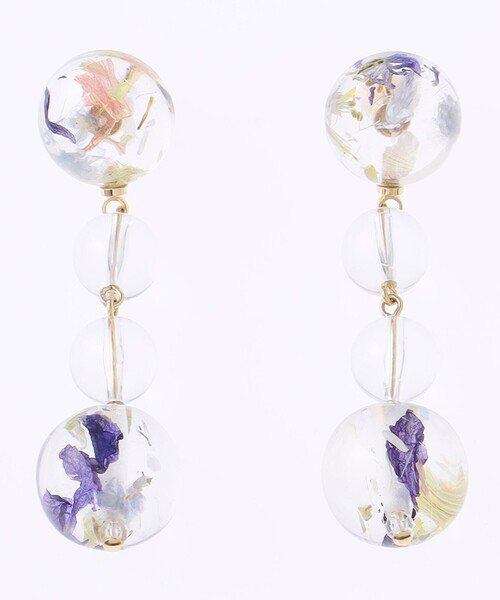ANEVER（アンエバー）の「FLOWER BALL DROPPED ピアス（ピアス（両耳用）・レディース・ホワイト系・F）」の5枚目の写真