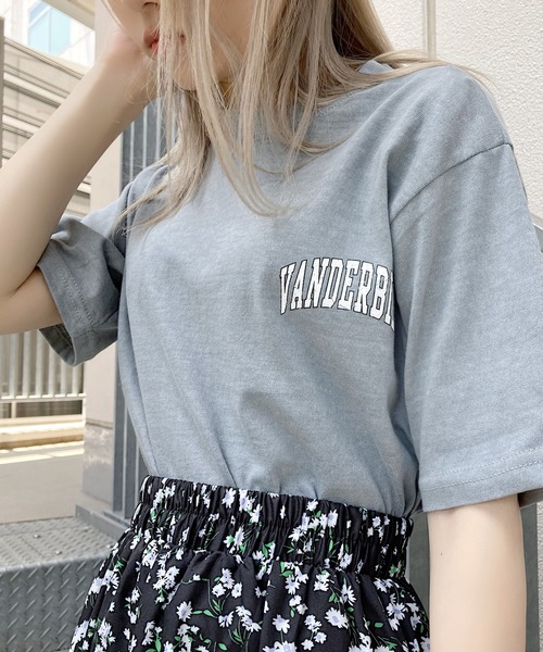 Figments（フィグメンツ）の「ワンポイントクロップドTシャツ（Tシャツ/カットソー・レディース・スミクロ/サックスブルー/グレー・FREE）」の2枚目の写真