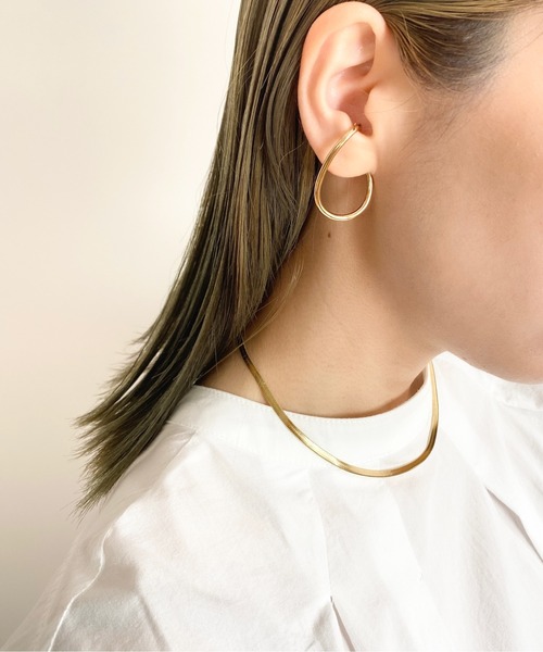 y/m by RIKA（イムバイリカ）の「アートイヤカフ（イヤーカフ・レディース・シルバー/ゴールド・FREE）」の2枚目の写真