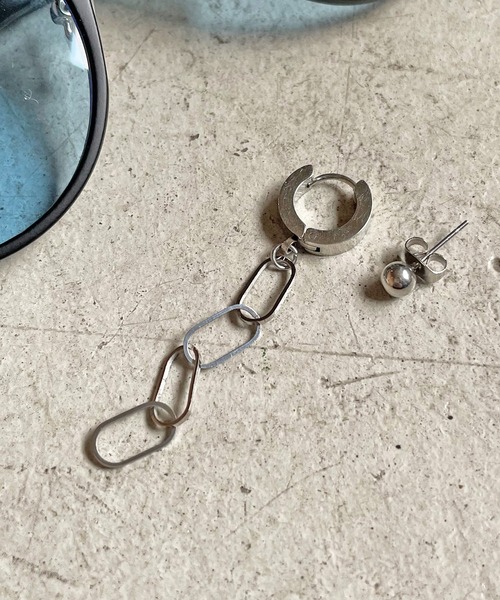 SPINNS（スピンズ）の「モチーフチェーンデザインフープピアス（ピアス（両耳用）・メンズ・A/B/D/C・ONESIZE）」の2枚目の写真