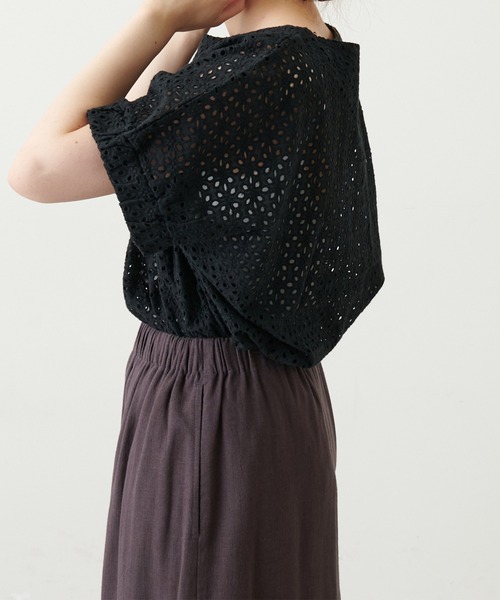 PUAL CE CIN(ピュアルセシン)の「【WEB限定】カットワークレース刺繍ブラウス(シャツ/ブラウス・レディース・ホワイト/ブラック・FREE)」の22枚目の写真
