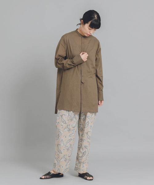 URBAN RESEARCH DOORS(アーバンリサーチドアーズ)の「White Label コットンスラブローンロングシャツ(シャツ/ブラウス・レディース・オフホワイト/ブラウン系その他・ONE)」の5枚目の写真