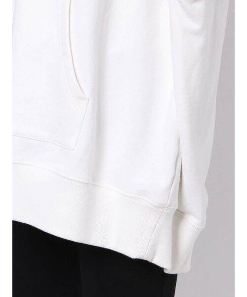 EVRIS（エヴリス）の「【AN&YURI×EVRIS】LOGO HOODIE（パーカー・レディース・ホワイト/ブラック/ブルー・FREE）」の19枚目の写真