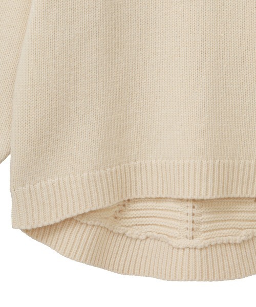 CLANE（クラネ）の「BACK OPEN CABLE V NECK KNIT TOPS（ニット/セーター・レディース・ホワイト/ブラック/ピンク・1/2）」の13枚目の写真