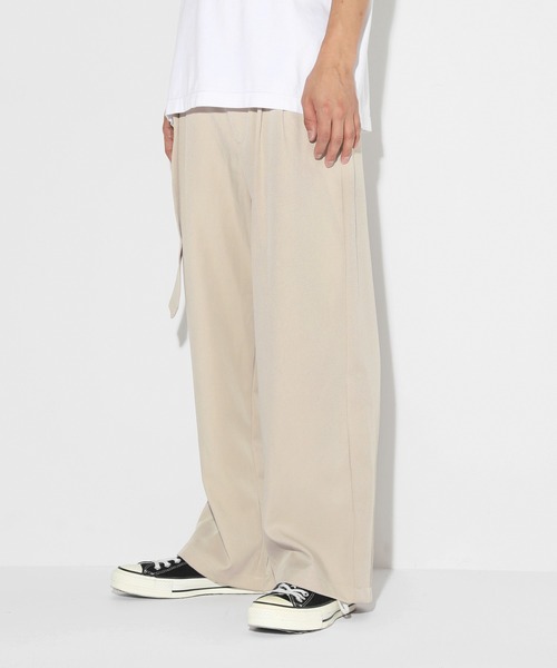 LEGENDA(レジェンダ)の「レジェンダ ツータック ベルト スラックスパンツ -1st- / LEGENDA Two Tuck Belt Slacks Pants -1st-(スラックス・メンズ・ブラック/ベージュ/ブルーグレー・2/1)」の3枚目の写真