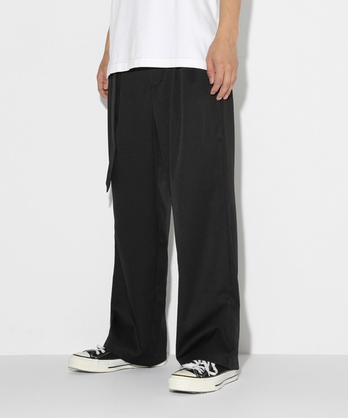 LEGENDA(レジェンダ)の「レジェンダ ツータック ベルト スラックスパンツ -1st- / LEGENDA Two Tuck Belt Slacks Pants -1st-(スラックス・メンズ・ブラック/ベージュ/ブルーグレー・2/1)」の2枚目の写真