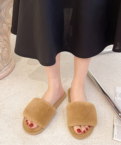 FREE BLUES（フリーブルース）の「あったか　ファースリッパ（ルームシューズ/スリッパ・レディース・ブラック/ライトピンク/キャメル/ライトパープル/グレイッシュブルー・MEDIUM/LARGE/SMALL）」の5枚目の写真