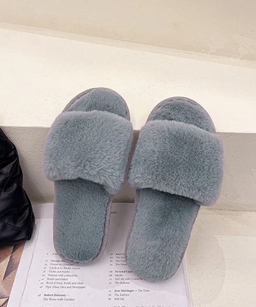 FREE BLUES（フリーブルース）の「あったか　ファースリッパ（ルームシューズ/スリッパ・レディース・ブラック/ライトピンク/キャメル/ライトパープル/グレイッシュブルー・MEDIUM/LARGE/SMALL）」の3枚目の写真
