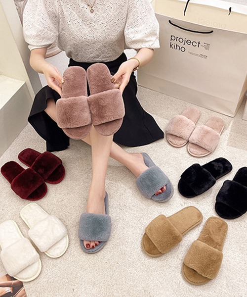 FREE BLUES（フリーブルース）の「あったか　ファースリッパ（ルームシューズ/スリッパ・レディース・ブラック/ライトピンク/キャメル/ライトパープル/グレイッシュブルー・MEDIUM/LARGE/SMALL）」の22枚目の写真