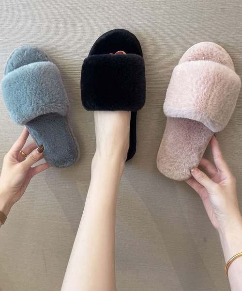 FREE BLUES（フリーブルース）の「あったか　ファースリッパ（ルームシューズ/スリッパ・レディース・ブラック/ライトピンク/キャメル/ライトパープル/グレイッシュブルー・MEDIUM/LARGE/SMALL）」の9枚目の写真