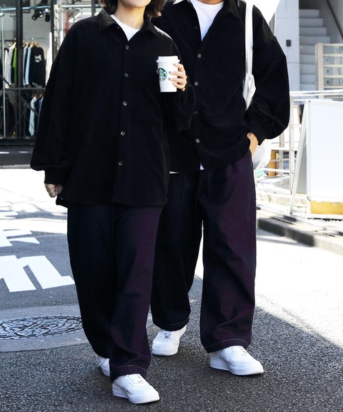 ８(eight)（エイト）の「バルーンコーデュロイシャツ（シャツ/ブラウス・メンズ・ブラック/キナリ/ブルー/ベージュ/ブラウン・X-LARGE/MEDIUM/LARGE）」の16枚目の写真