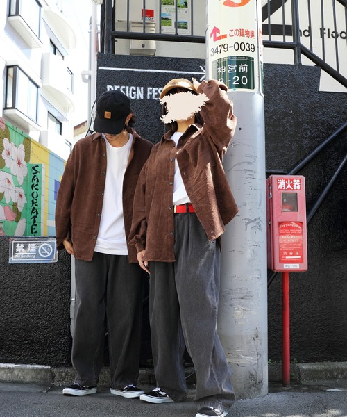 ８(eight)（エイト）の「バルーンコーデュロイシャツ（シャツ/ブラウス・メンズ・ブラック/キナリ/ブルー/ベージュ/ブラウン・X-LARGE/MEDIUM/LARGE）」の6枚目の写真