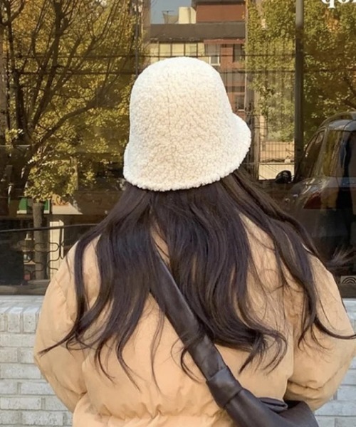 MANGROVE(マングローブ)の「モコモコボアバケットハット(ハット・レディース・ブラック/アイボリー/キャメル/ピンクベージュ/ベージュ・FREE)」の12枚目の写真