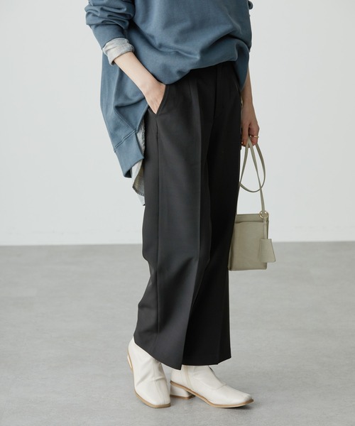 AMERICAN HOLIC（アメリカンホリック）の「センタープレスストレートパンツ（その他パンツ・レディース・サックスブルー/オフホワイト/ブラック/ミント・M/L/XS/S）」の5枚目の写真