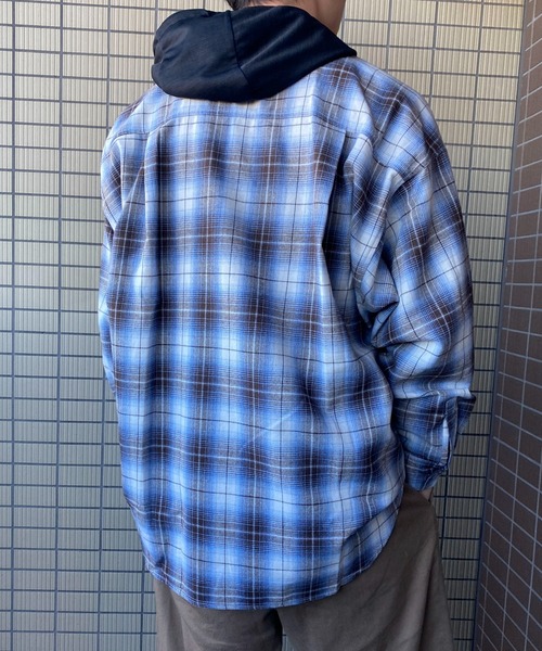 HEYUMM（ヘユム）の「オンブレチェックルーズバンドカラーシャツ（シャツ/ブラウス・レディース・ホワイト系その他/ブルー系その他/レッド系その他・ONE）」の4枚目の写真