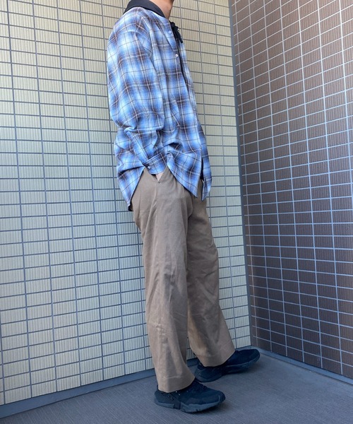 HEYUMM（ヘユム）の「オンブレチェックルーズバンドカラーシャツ（シャツ/ブラウス・レディース・ホワイト系その他/ブルー系その他/レッド系その他・ONE）」の7枚目の写真