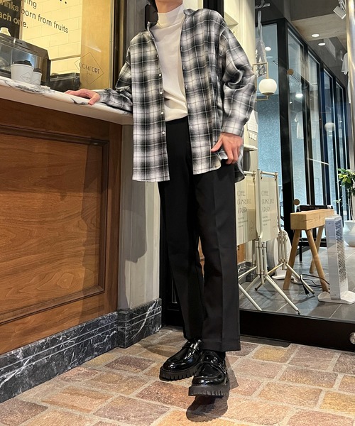 HEYUMM（ヘユム）の「オンブレチェックルーズバンドカラーシャツ（シャツ/ブラウス・レディース・ホワイト系その他/ブルー系その他/レッド系その他・ONE）」の12枚目の写真