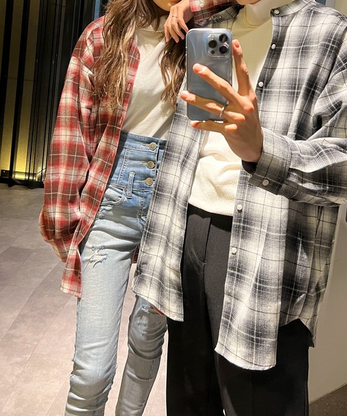 HEYUMM（ヘユム）の「オンブレチェックルーズバンドカラーシャツ（シャツ/ブラウス・レディース・ホワイト系その他/ブルー系その他/レッド系その他・ONE）」の16枚目の写真