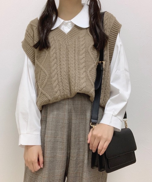 Cham.（チャム）の「スクエアショルダーバッグ（ショルダーバッグ・レディース・キャメル/ブラウン/ブラック・F）」の17枚目の写真