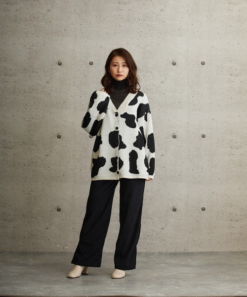 L.H.P(エルエイチピー)の「courage/クラージュ/総柄オーバーサイズシルエットニットカーディガン(カーディガン/ボレロ・レディース・グリーン/ブラック/パープル・FREE)」の19枚目の写真