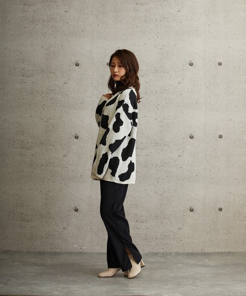 L.H.P(エルエイチピー)の「courage/クラージュ/総柄オーバーサイズシルエットニットカーディガン(カーディガン/ボレロ・レディース・グリーン/ブラック/パープル・FREE)」の20枚目の写真