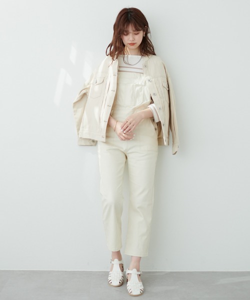 natural couture(ナチュラルクチュール)の「程よい抜け感が魅力 ピンタックデザインバンドカラーGジャン(デニムジャケット・レディース・ブラック/インディゴブルー/アイボリー・FREE)」の8枚目の写真