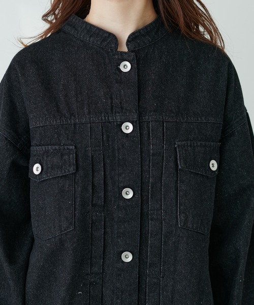 natural couture(ナチュラルクチュール)の「程よい抜け感が魅力 ピンタックデザインバンドカラーGジャン(デニムジャケット・レディース・ブラック/インディゴブルー/アイボリー・FREE)」の22枚目の写真