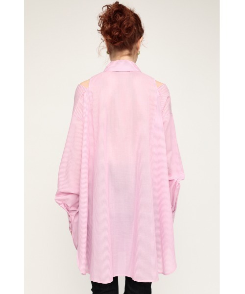 SLY（スライ）の「OPEN SHOULDER SH オープン ショルダー シャツ（シャツ/ブラウス・レディース・オフホワイト/ブルー系その他/ピンク系その他・FREE）」の19枚目の写真