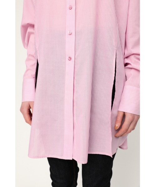 SLY（スライ）の「OPEN SHOULDER SH オープン ショルダー シャツ（シャツ/ブラウス・レディース・オフホワイト/ブルー系その他/ピンク系その他・FREE）」の11枚目の写真