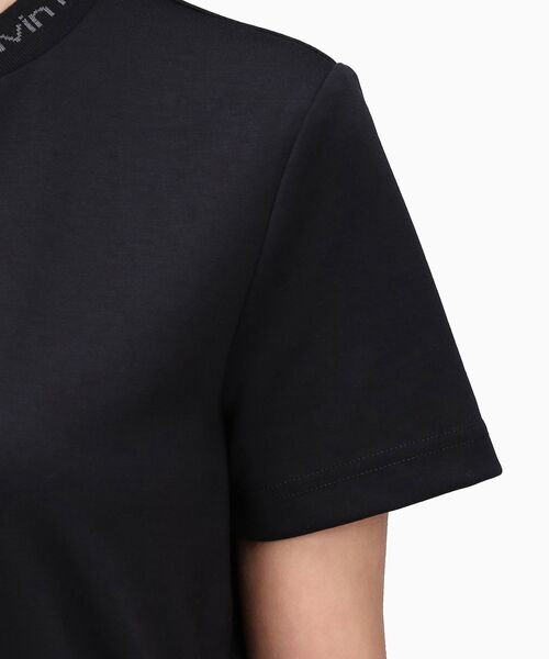 Calvin Klein(カルバン・クライン)の「ロゴ トリム ミラノ ワンピース(ワンピース・レディース・ホワイト/ブラック・S/M/L/XS)」の10枚目の写真