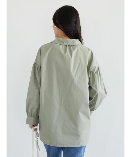 Green　Parks（グリーンパークス）の「・furry rate スキッパーピンタックチュニック（シャツ/ブラウス・レディース・ネイビー/オフホワイト/ブルー/グレイッシュベージュ・FREE）」の22枚目の写真