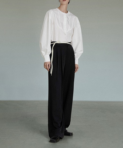 UNSPOKEN（アンスポクン）の「【UNSPOKEN】Band collar volume sleeve shirt UC22S024（シャツ/ブラウス・レディース・ホワイト・S/M）」の4枚目の写真