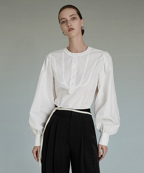 UNSPOKEN（アンスポクン）の「【UNSPOKEN】Band collar volume sleeve shirt UC22S024（シャツ/ブラウス・レディース・ホワイト・S/M）」の5枚目の写真