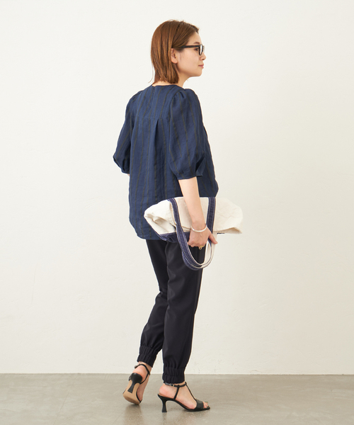 JOURNAL STANDARD(ジャーナルスタンダード)の「ドビーストライプブラウス(シャツ/ブラウス・レディース・グリーン/ネイビー/キャメル・FREE)」の6枚目の写真