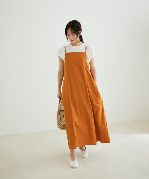 SALON adam et rope'（サロン アダム エ ロペ）の「【イージーケア・UVカット】Prima ZymフレンチスリーブクルーネックTシャツ（Tシャツ/カットソー・レディース・ホワイト/ブラック/カーキ/サックスブルー・FREE）」の10枚目の写真