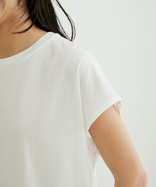 SALON adam et rope'（サロン アダム エ ロペ）の「【イージーケア・UVカット】Prima ZymフレンチスリーブクルーネックTシャツ（Tシャツ/カットソー・レディース・ホワイト/ブラック/カーキ/サックスブルー・FREE）」の9枚目の写真