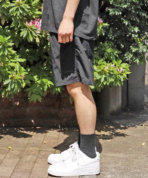 Gramicci（グラミチ）の「GRAMICCI /グラミチ NYLON PACK G-SHORT ナイロンショーツ ハーフパンツ 半ズボン（水着・メンズ・ブラック/オリーブ/ダークネイビー/ダークブルー/ブラック系その他/ライトグレー/グリーン・S/L/M/2XL/XL）」の8枚目の写真